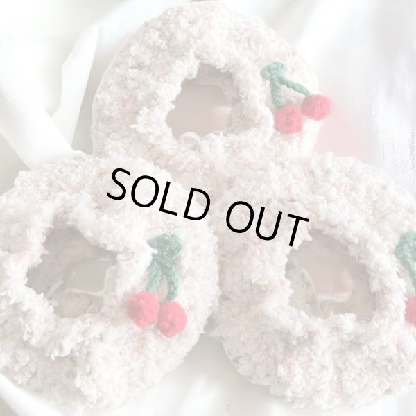 画像2: もふもふチェリースヌード (2)